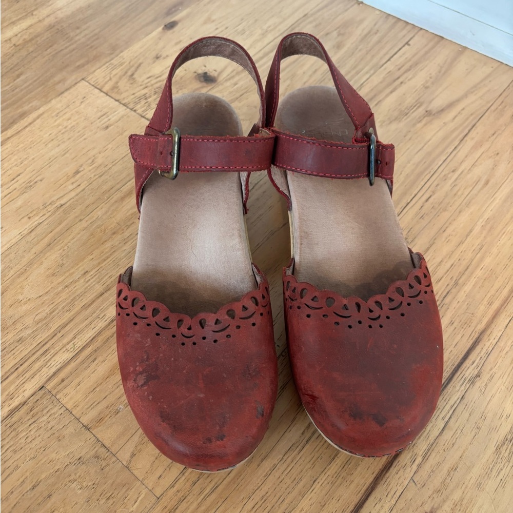 Dansko Marta Clog Red - Picture 7 of 7